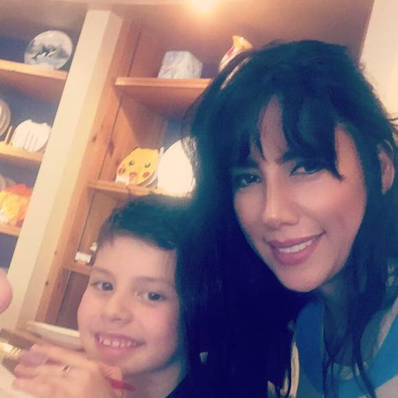 Meet your Posher, Lissette - Picture 1 of 1